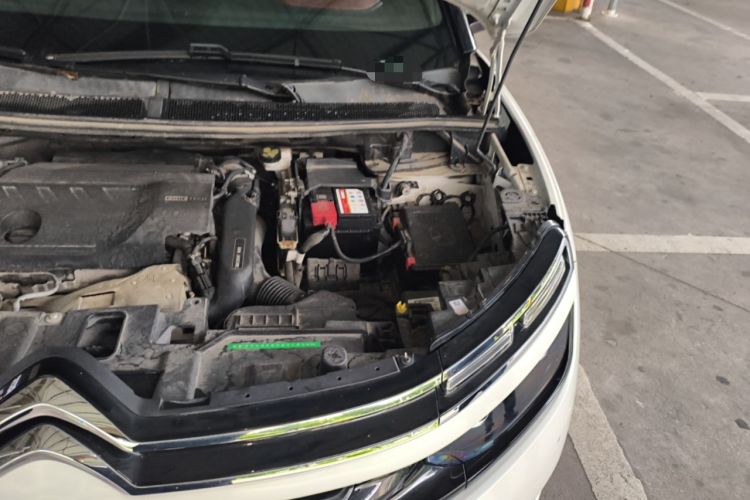 Used Citroen C5 AIRCROSS 2020 400THP Premium Edition Engine Bay Left