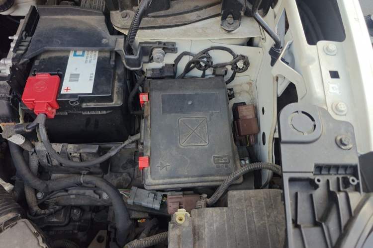 Used Citroen C5 AIRCROSS 2020 400THP Premium Edition Engine Bay Left