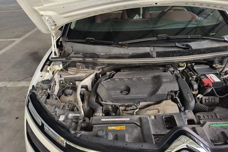 Used Citroen C5 AIRCROSS 2020 400THP Premium Edition Engine Bay Right