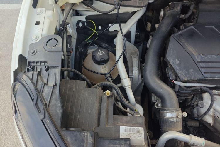 Used Citroen C5 AIRCROSS 2020 400THP Premium Edition Engine Bay Right