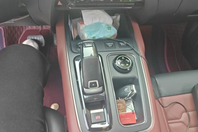 Used Citroen C5 AIRCROSS 2020 400THP Premium Edition Gear Lever
