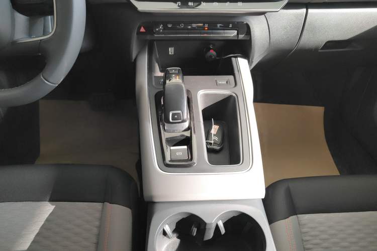 Used Citroen C5 AIRCROSS 2020 360THP Enjoyment Version Gear Lever