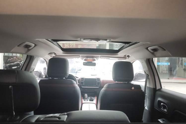 Used Citroen C5 AIRCROSS 2020 400THP Premium Edition Headliner
