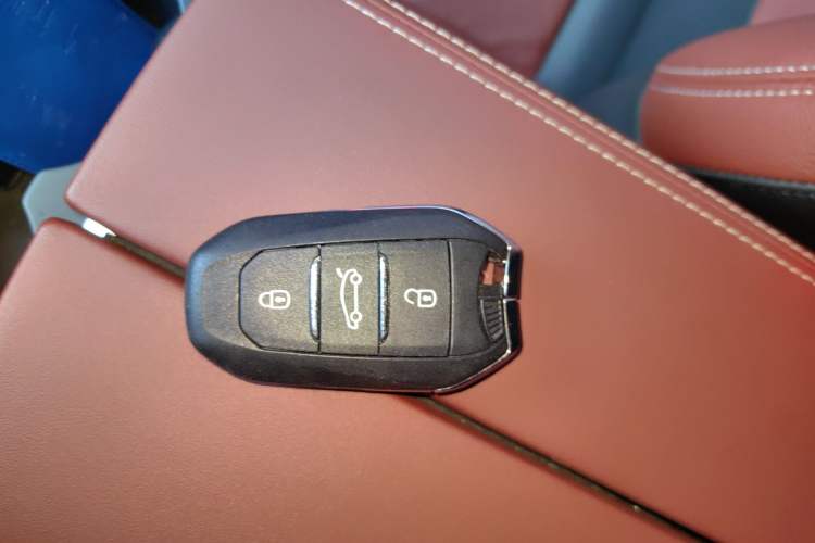 Used Citroen C5 AIRCROSS 2020 400THP Premium Edition Interior 1