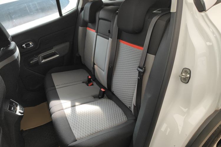 Used Citroen C5 AIRCROSS 2020 360THP Enjoyment Version Interior 4