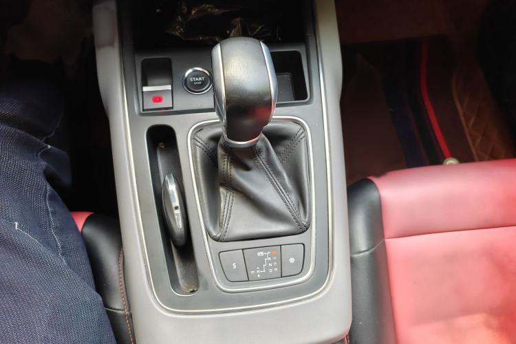 Used Citroen C5 AIRCROSS 2020 360THP Enjoyment Version Interior 4