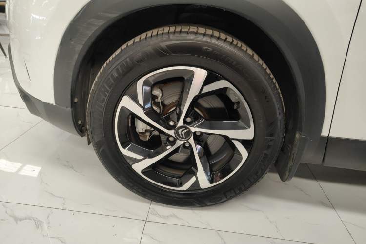 Used Citroen C5 AIRCROSS 2020 400THP Premium Edition Left Front Wheel Hub