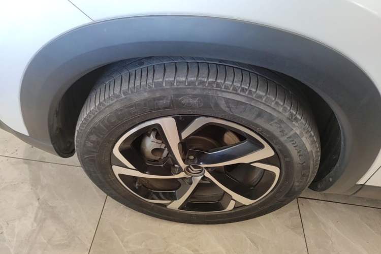 Used Citroen C5 AIRCROSS 2020 360THP C-Series Trendy Edition Left Front Wheel Hub