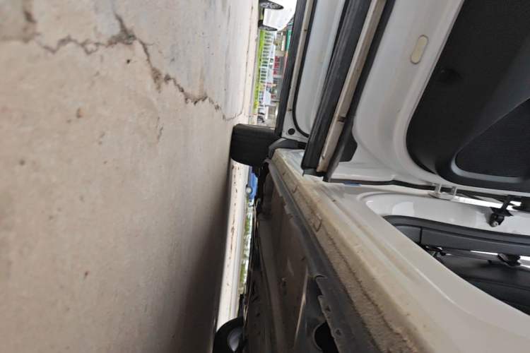 Used Citroen C5 AIRCROSS 2020 360THP ORIGINS Centennial Luxury Edition Left Side Sill