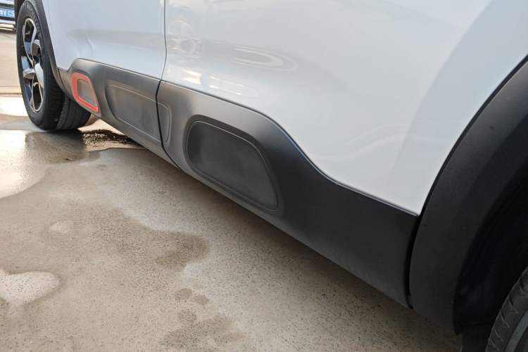 Used Citroen C5 AIRCROSS 2020 360THP Enjoyment Version Left Side Sill