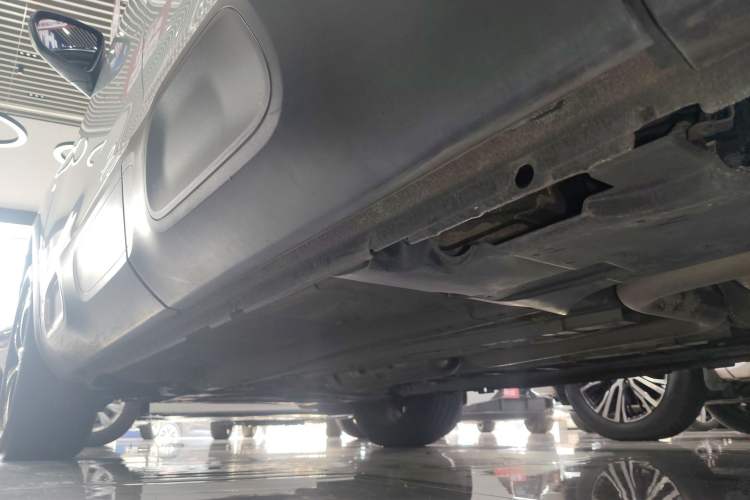 Used Citroen C5 AIRCROSS 2020 360THP ORIGINS Centennial Luxury Edition Left Side Sill