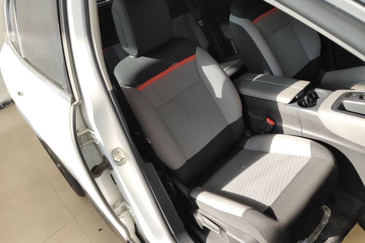 Used Citroen C5 AIRCROSS 2020 360THP Enjoyment Version Right Front Seat