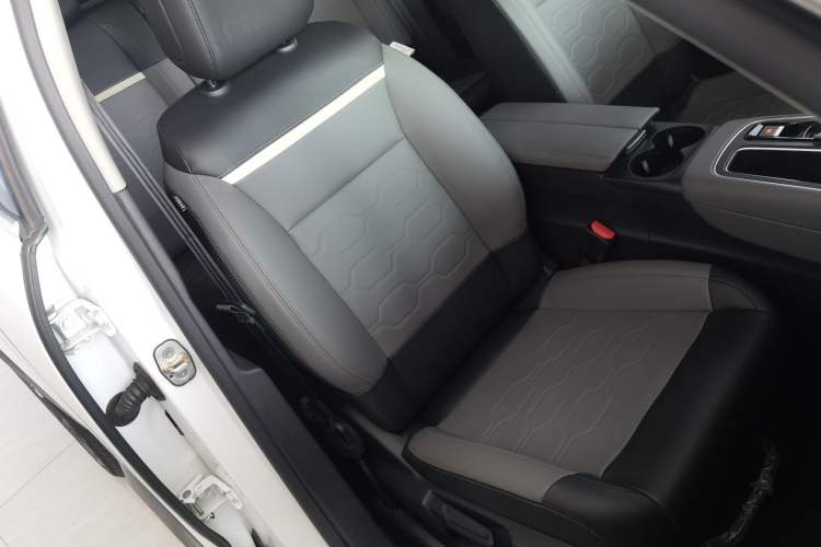 Used Citroen C5 AIRCROSS 2020 360THP Enjoyment Version Right Front Seat