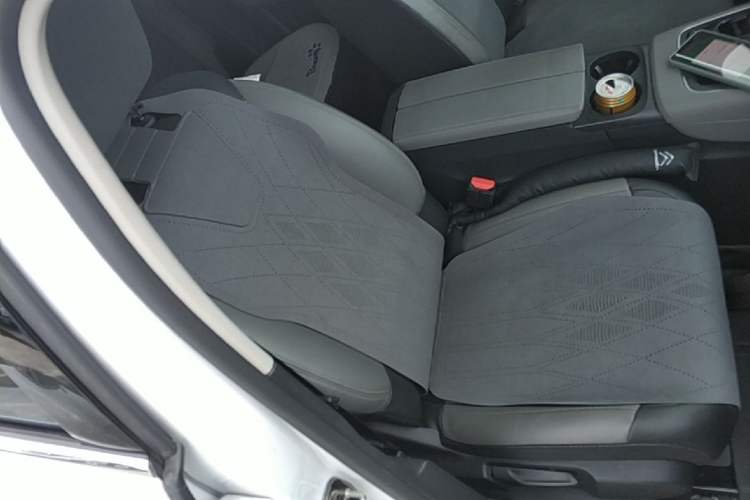 Used Citroen C5 AIRCROSS 2020 360THP ORIGINS Centennial Luxury Edition Right Front Seat