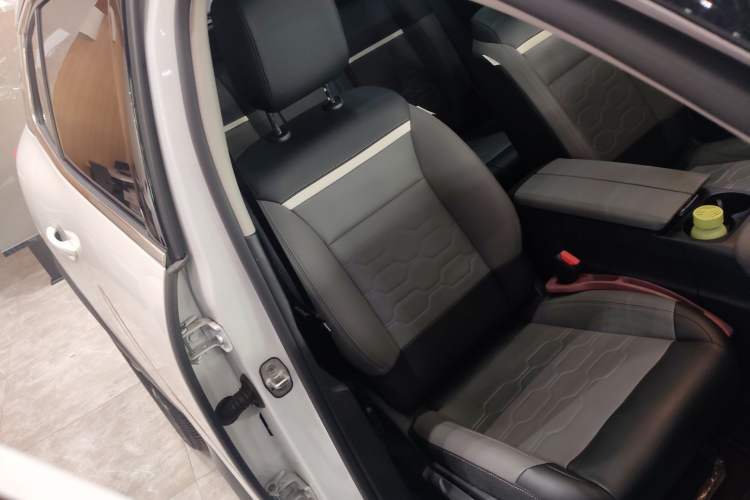 Used Citroen C5 AIRCROSS 2020 360THP ORIGINS Centennial Luxury Edition Right Front Seat