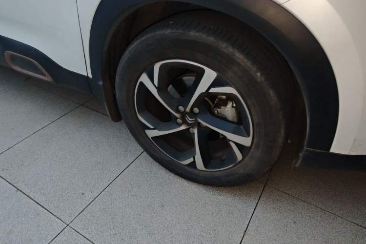 Used Citroen C5 AIRCROSS 2020 360THP ORIGINS Centennial Luxury Edition Right Front Wheel Hub