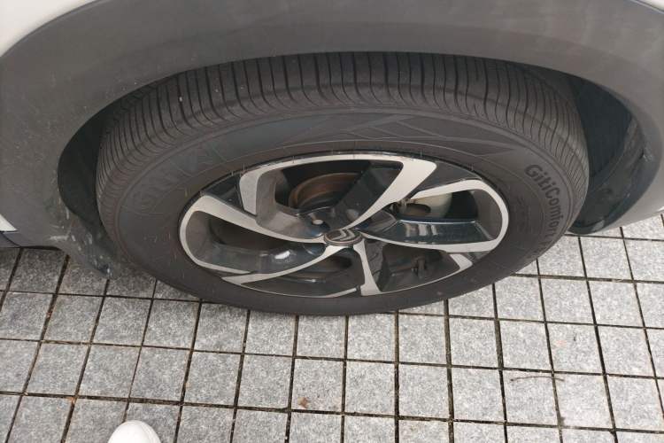 Used Citroen C5 AIRCROSS 2020 360THP ORIGINS Centennial Luxury Edition Right Front Wheel Hub