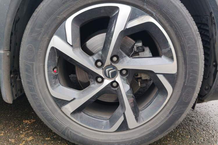 Used Citroen C5 AIRCROSS 2020 360THP ORIGINS Centennial Luxury Edition Right Front Wheel Hub