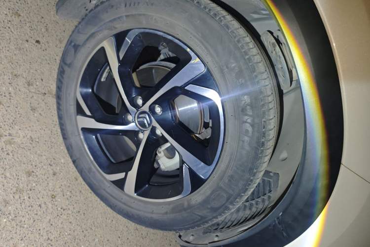 Used Citroen C5 AIRCROSS 2020 360THP ORIGINS Centennial Luxury Edition Right Front Wheel Hub