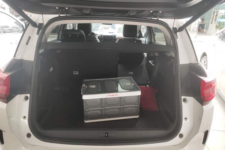 Used Citroen C5 AIRCROSS 2020 400THP Premium Edition Trunk
