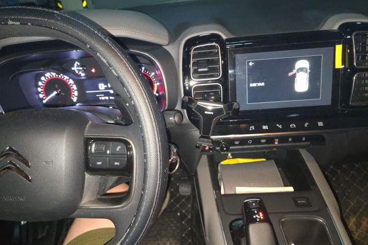 Used Citroen C5 AIRCROSS 2021 360THP Comfort Edition Audio And AC Panel