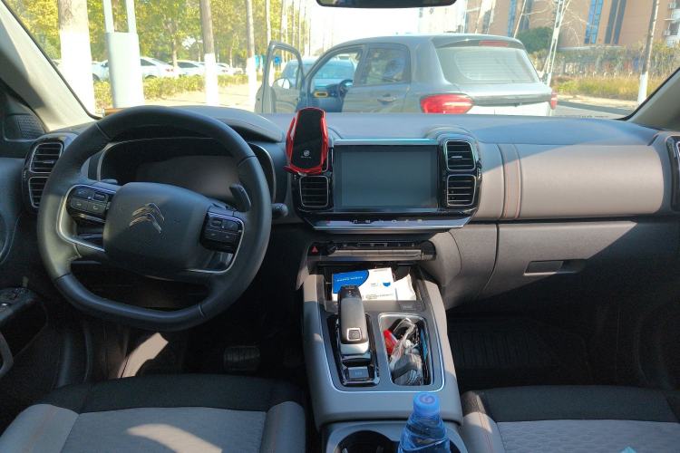 Used Citroen C5 AIRCROSS 2021 360THP Enjoyment Version Center Console