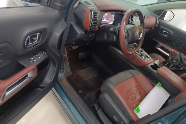 Used Citroen C5 AIRCROSS 2021 400THP Enjoyment Model Driver Seat