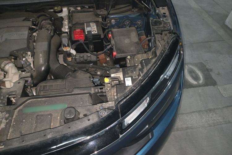 Used Citroen C5 AIRCROSS 2021 360THP Comfort Edition Engine Bay Left