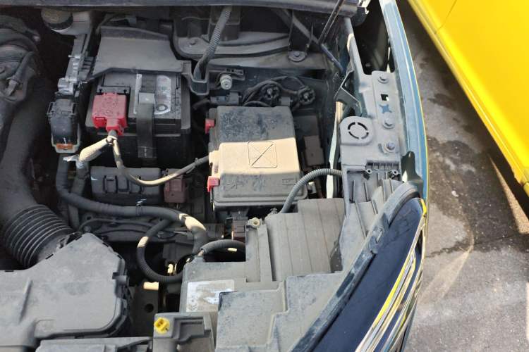 Used Citroen C5 AIRCROSS 2021 400THP Luxury Model Engine Bay Left