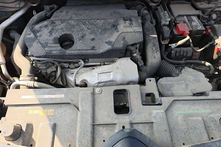 Used Citroen C5 AIRCROSS 2021 400THP Luxury Model Engine Bay