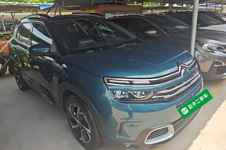 Used Citroen C5 AIRCROSS 2021 400THP Luxury Model Front Right 45 Deg