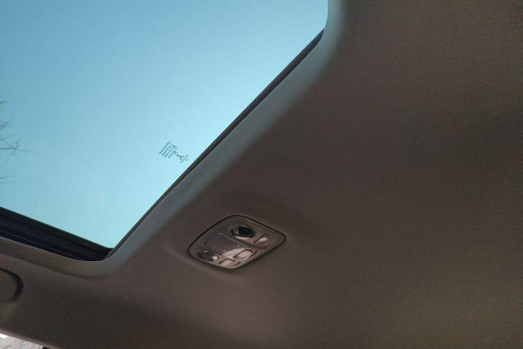 Used Citroen C5 AIRCROSS 2021 360THP Enjoyment Version Headliner