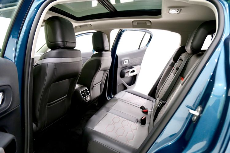 Used Citroen C5 AIRCROSS 2021 360THP Enjoyment Model Interior 3