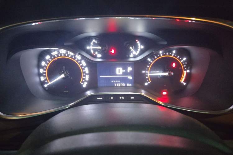Used Citroen C5 AIRCROSS 2021 360THP Comfort Edition Odometer Close Up