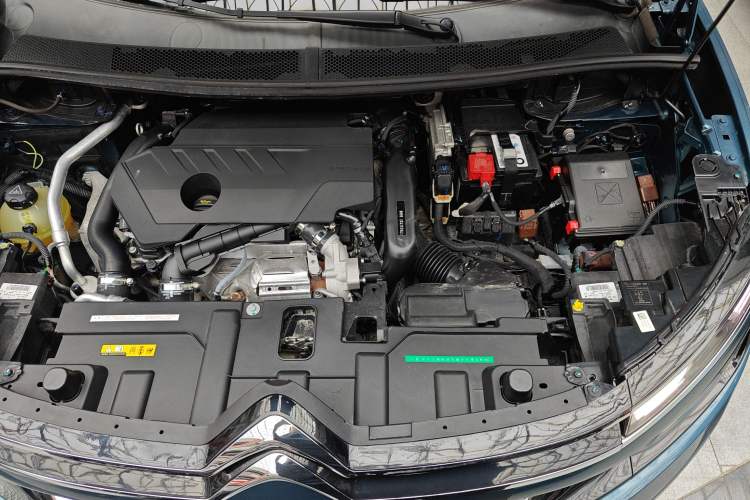 Used Citroen C5 AIRCROSS 2021 360THP ORIGINS Centennial Deluxe Edition Engine Bay
