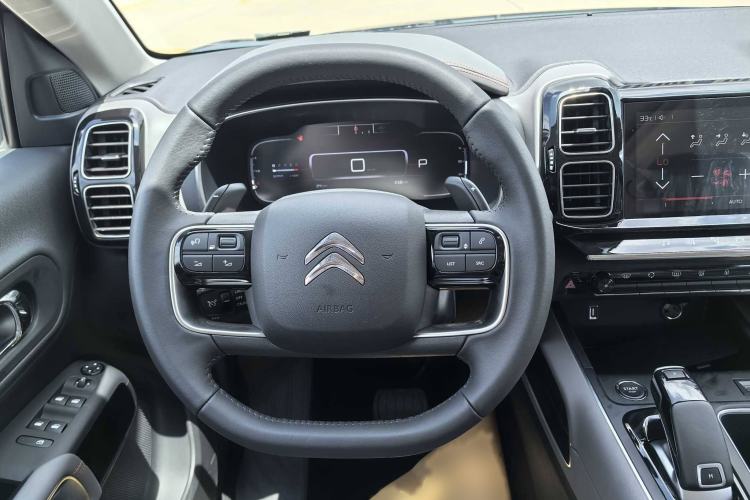 Used Citroen C5 AIRCROSS 2021 360THP ORIGINS Centennial Deluxe Edition Interior 2