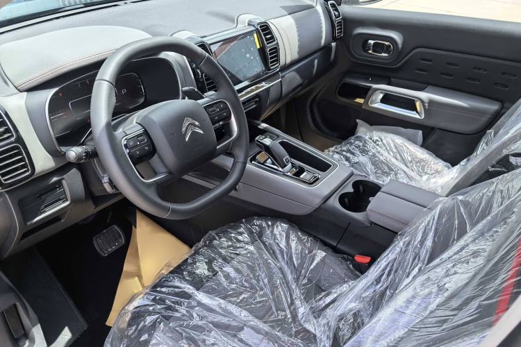 Used Citroen C5 AIRCROSS 2021 360THP ORIGINS Centennial Deluxe Edition Interior 3