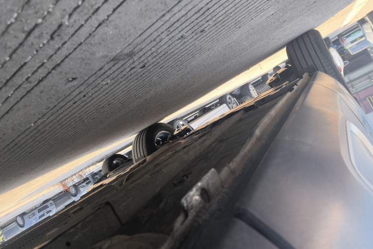 Used Citroen C5 AIRCROSS 2021 400THP Enjoyment Model Right Side Sill