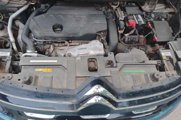 Used Citroen C5 AIRCROSS 2021 400THP Luxury Model Engine Bay