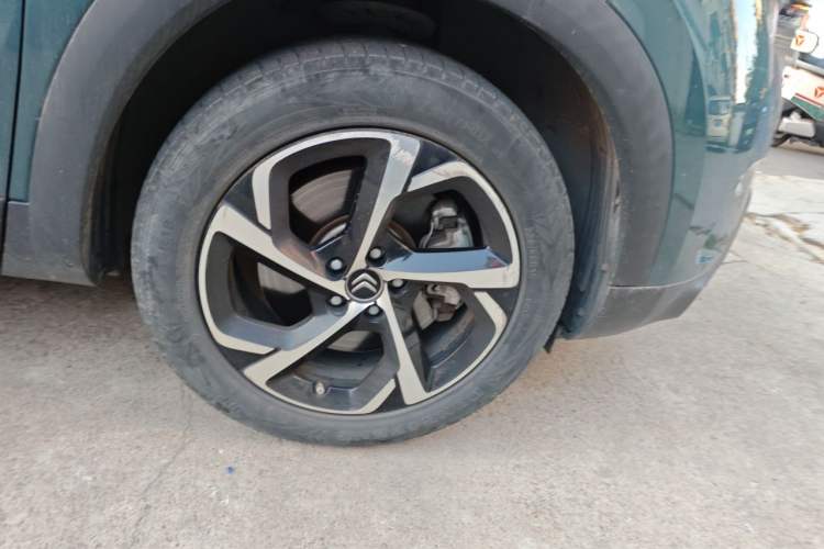 Used Citroen C5 AIRCROSS 2021 400THP Luxury Model Right Front Wheel Hub