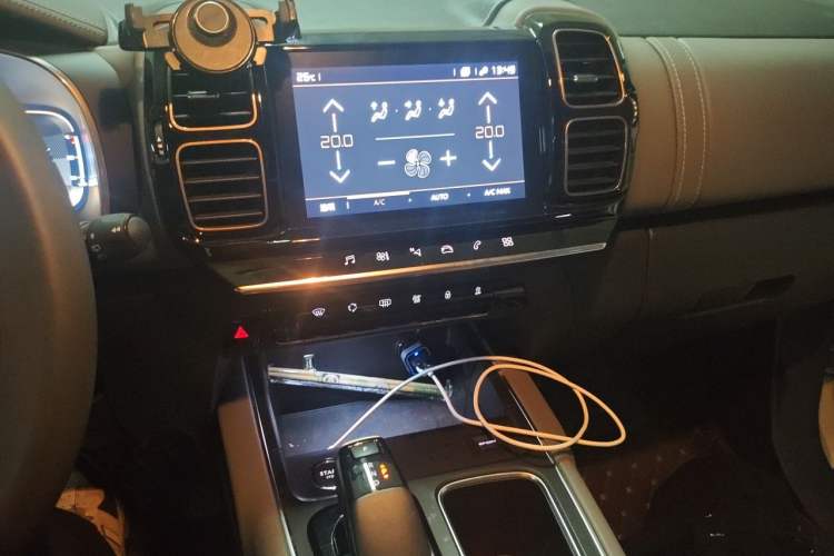 Used Citroen C5 AIRCROSS 2021 360THP Enjoyment Model Audio And AC Panel
