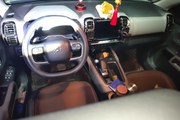 Used Citroen C5 AIRCROSS 2021 360THP Enjoyment Version Center Console