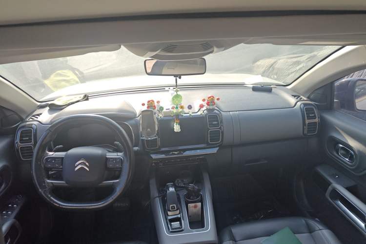 Used Citroen C5 AIRCROSS 2021 360THP Enjoyment Model Center Console