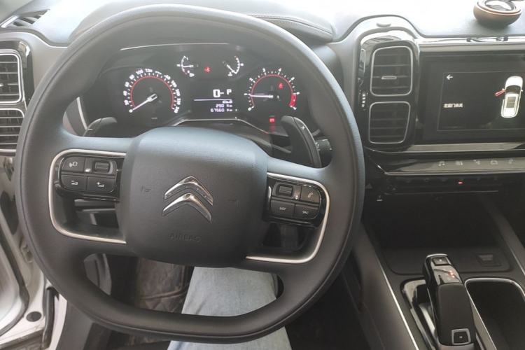 Used Citroen C5 AIRCROSS 2021 360THP Comfort Edition Center Console