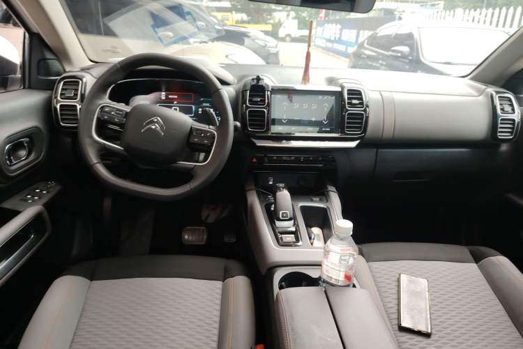 Used Citroen C5 AIRCROSS 2021 360THP Enjoyment Version Center Console