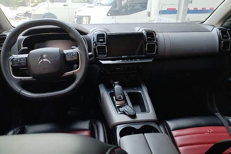 Used Citroen C5 AIRCROSS 2021 360THP Enjoyment Version Center Console