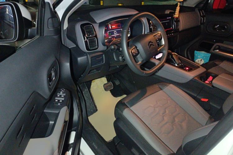 Used Citroen C5 AIRCROSS 2021 400THP Enjoyment Model Driver Seat