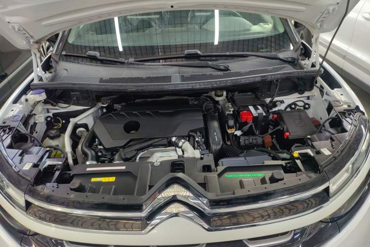 Used Citroen C5 AIRCROSS 2021 360THP ORIGINS Centennial Deluxe Edition Engine Bay