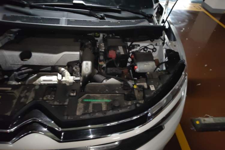 Used Citroen C5 AIRCROSS 2021 360THP Enjoyment Version Engine Bay Left