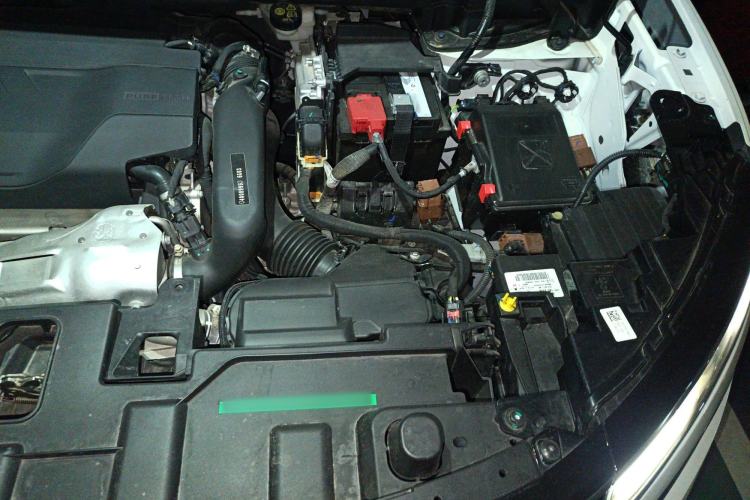 Used Citroen C5 AIRCROSS 2021 400THP Enjoyment Model Engine Bay Left